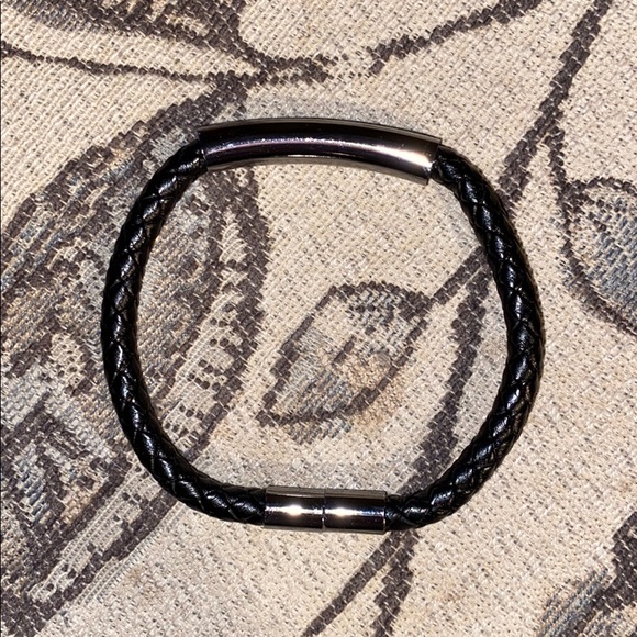 Leather Wrapped Braclet - Picture 2 of 4